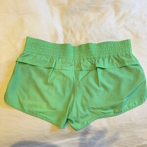Lorna Jane athletic Green Women's Shorts